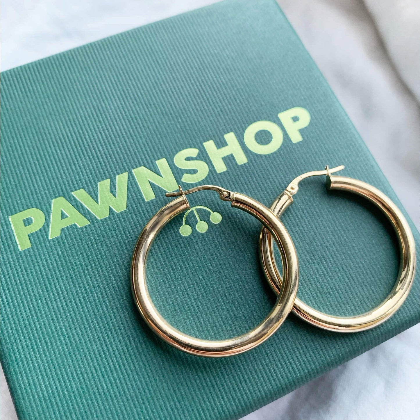 PAWNSHOP GOLD 30MM HOOP EARRINGS
