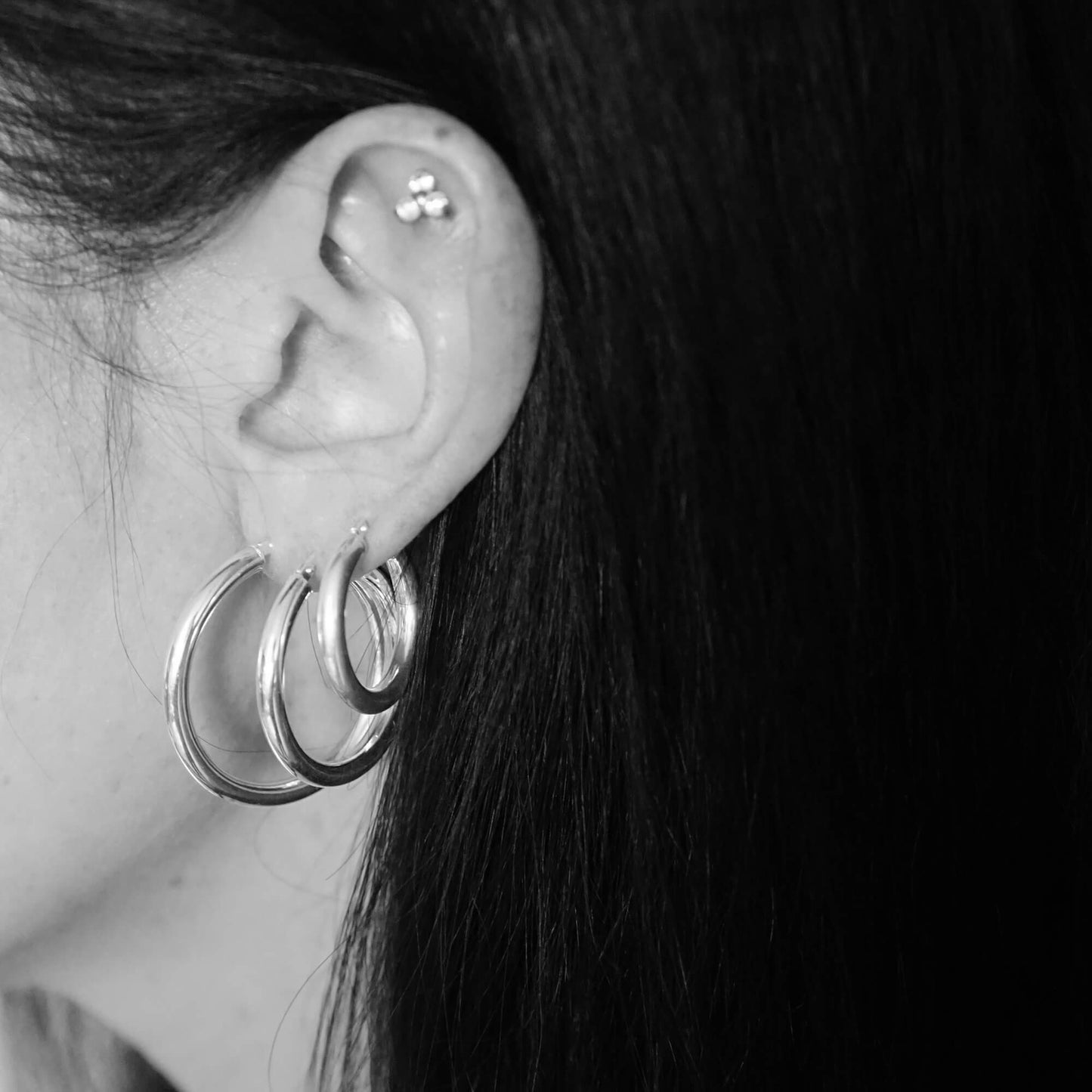 STERLING SILVER SMALL CHUNKY HOOP EARRINGS