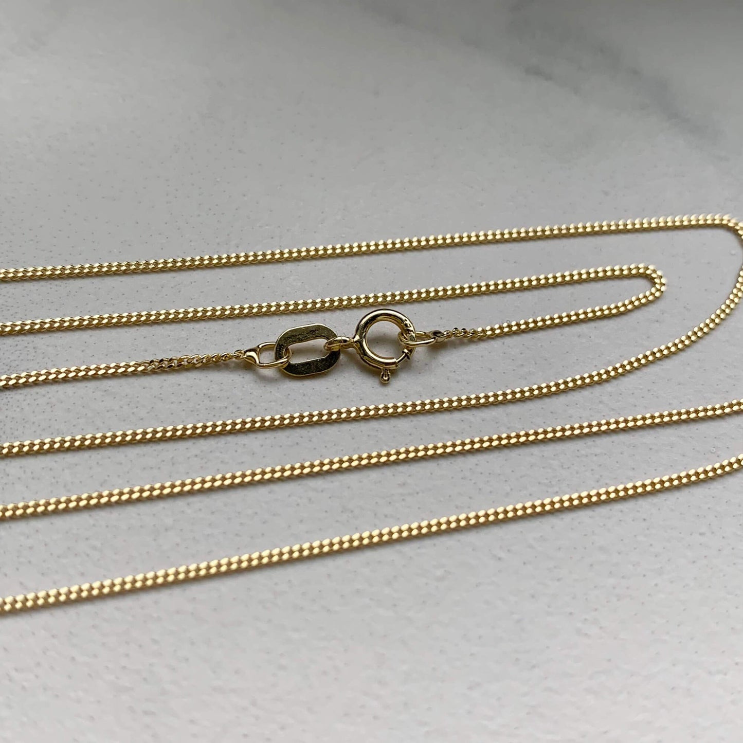 9K GOLD 18 INCH DIAMOND CUT CURB CHAIN NECKLACE