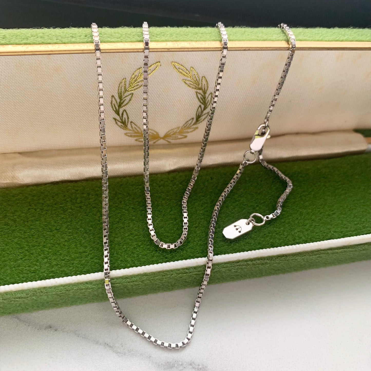 PAWNSHOP SIGNATURE FINE BOX CHAIN NECKLACE