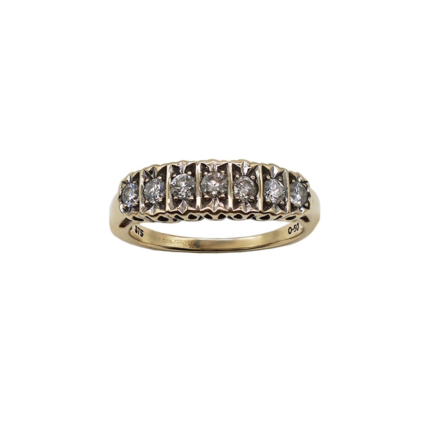 Vintage 9K gold bandwidth 7x round diamonds set in ornate setting- hallmarks visible on inner band.