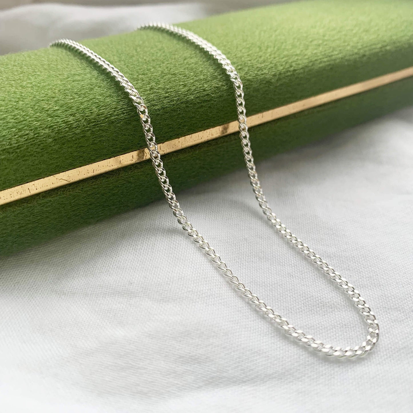 STERLING SILVER DIAMOND CUT FINE CURB CHAIN NECKLACE