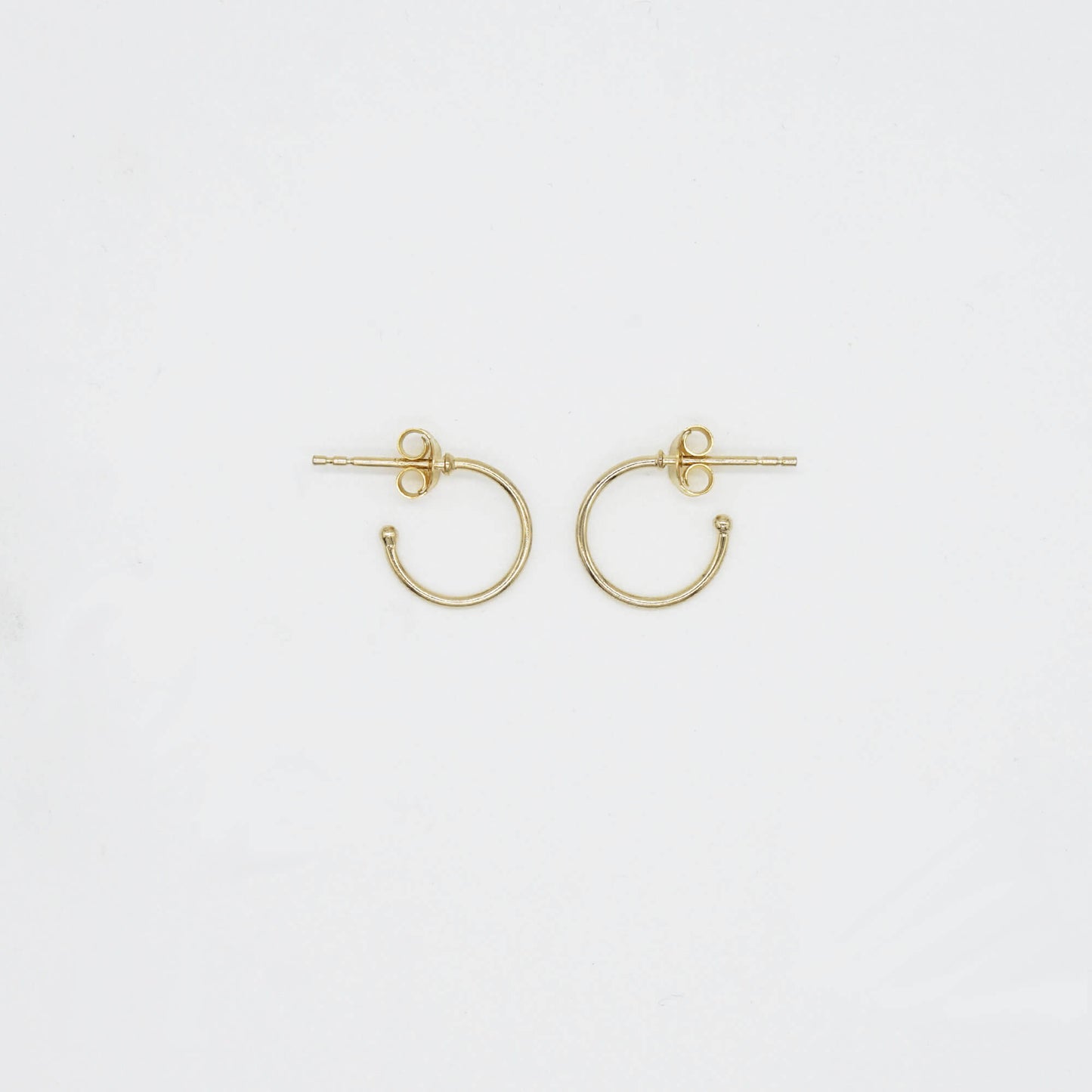 PAIR OF FINE OPEN HOOP EARRINGS WITH POST BACK IN REAL GOLD PLATE OVER STERLING SILVER.