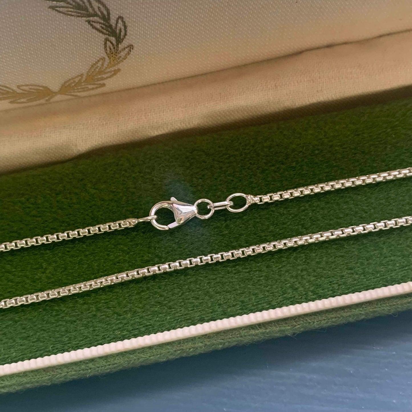 STERLING SILVER 20 INCH ROUND BOX CHAIN NECKLACE