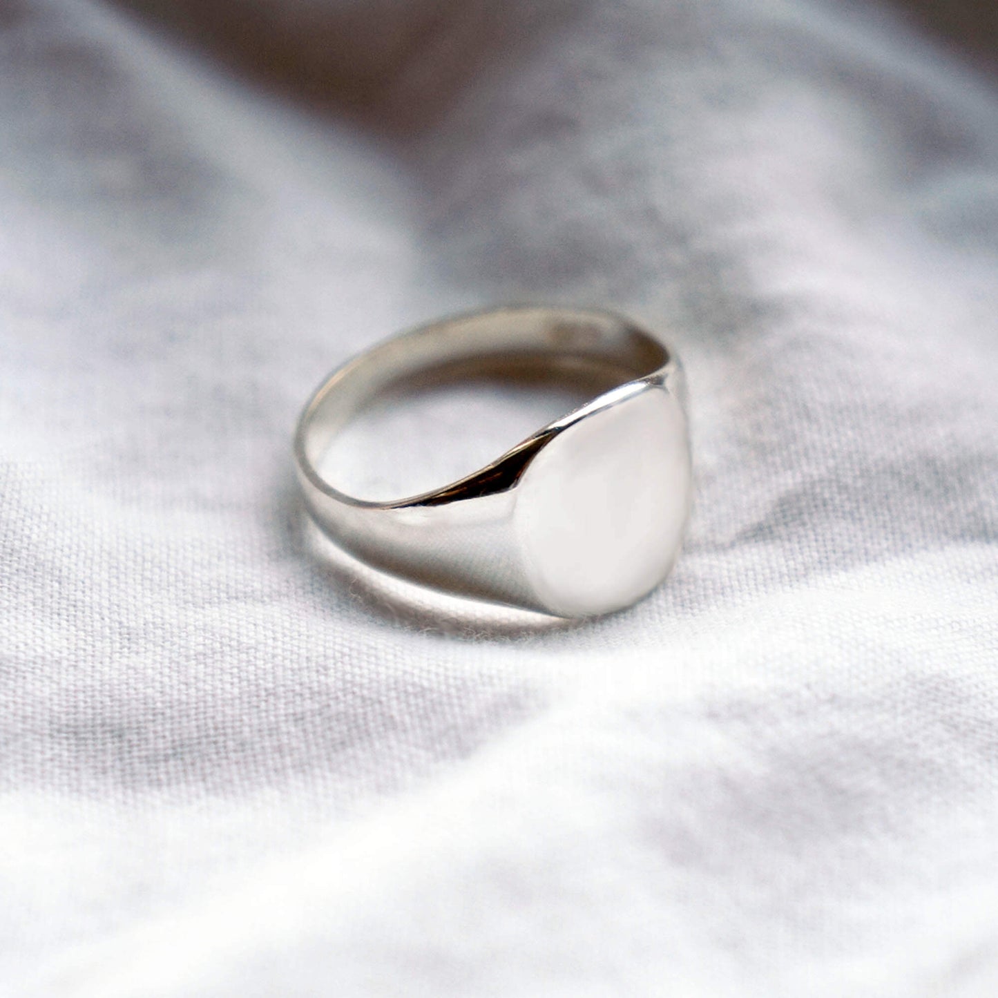 STERLING SILVER CUSHION SIGNET RING