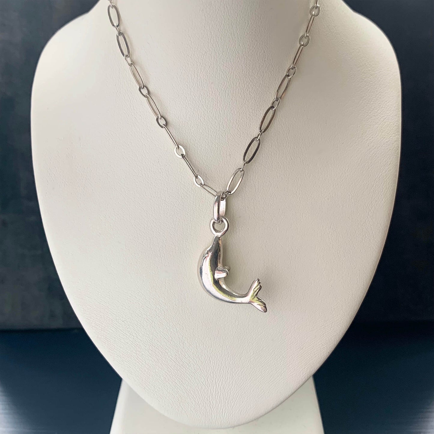 VINTAGE STERLING SILVER DOLPHIN NECKLACE