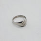 VINTAGE STERLING SILVER OVAL STRIPE TEXTURED SIGNET RING